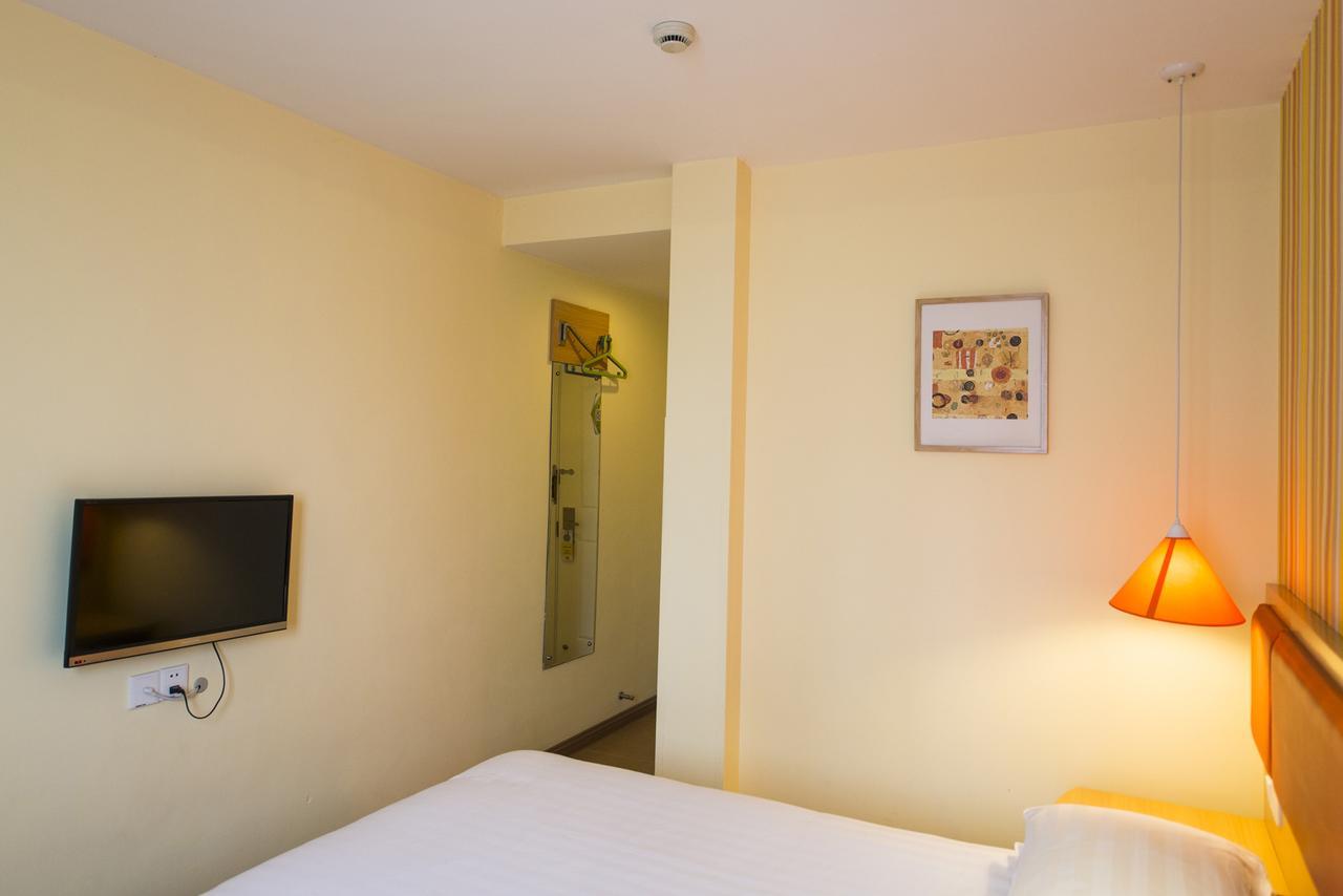 Home Inn Shanghai Lujiabang Road Metro Station Ngoại thất bức ảnh